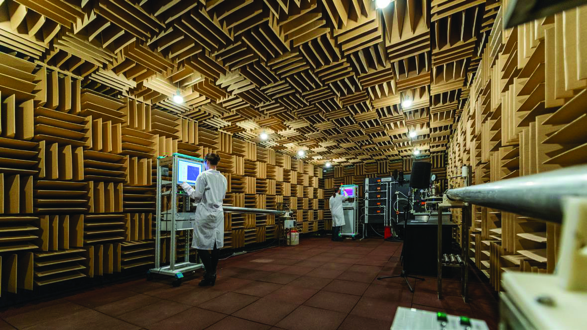 TGT anechoic chamber used to qualify Chorus IGNIS